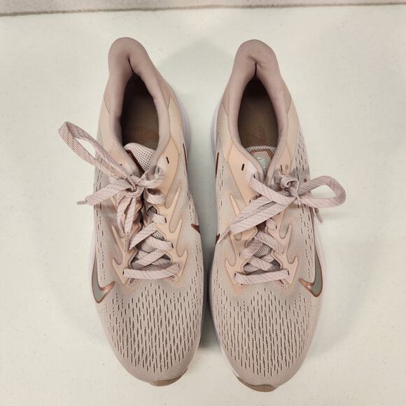 Nike Zoom Winflo 7 Running Sneaker Barely Rose/Bronze-Stone Mauve Size 8.5 NWOT - Picture 4 of 12